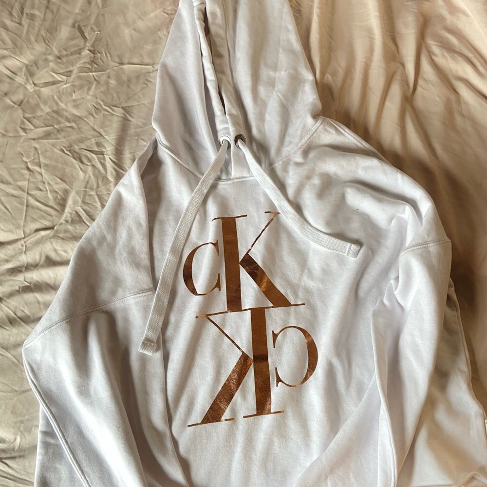 BRAND NEW! Calvin Klein Cropped Hoodie